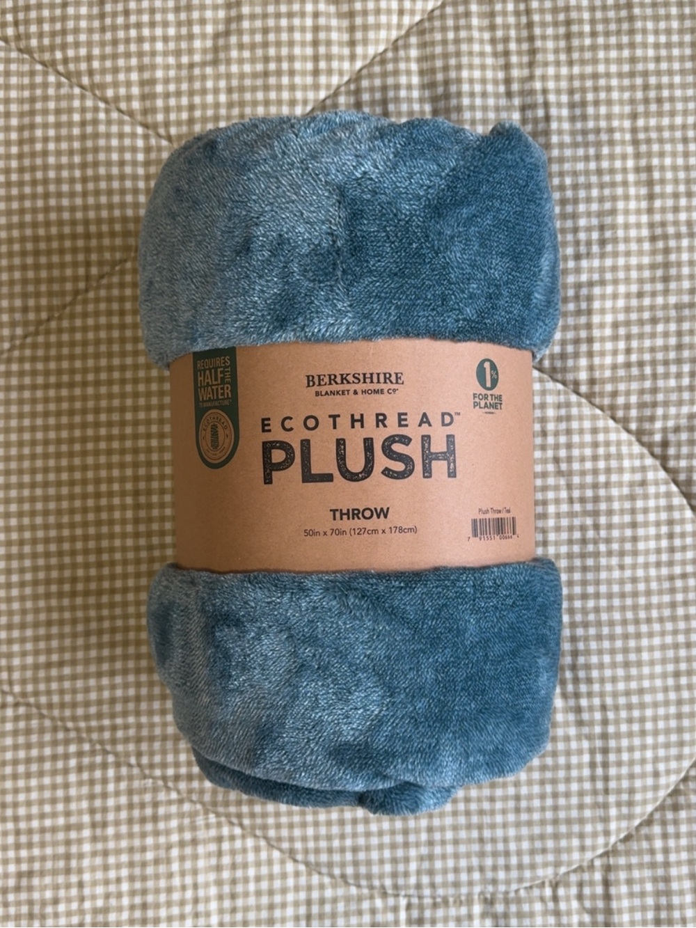 Berkshire Ecothread Plush Throw • 50in x 70in • Blue • NWT